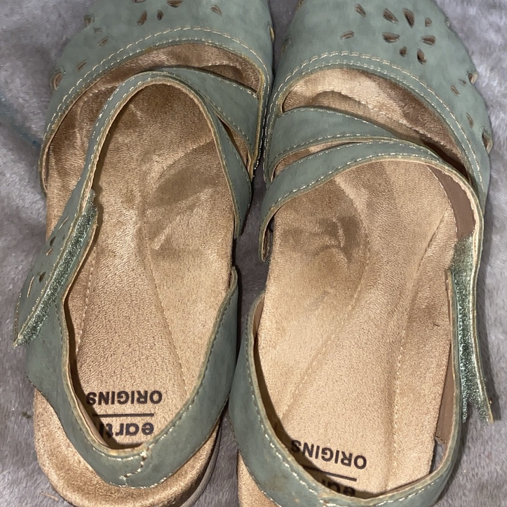 0704 Earth Green Sandals Comfortable Slip-On Design - Picture 10 of 10